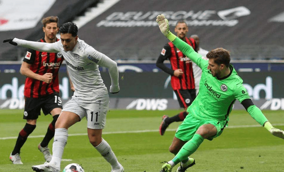 qyg-包含杜塞尔多夫客场告捷德甲积分榜继续攀升的词条